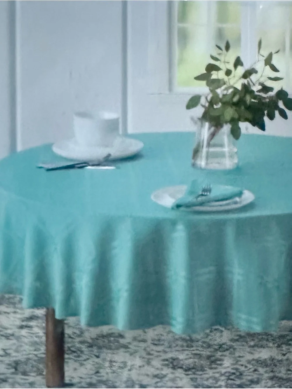Wamsutta Microfiber Solid Round Tablecloth in Turquoise Spill Proof NWT